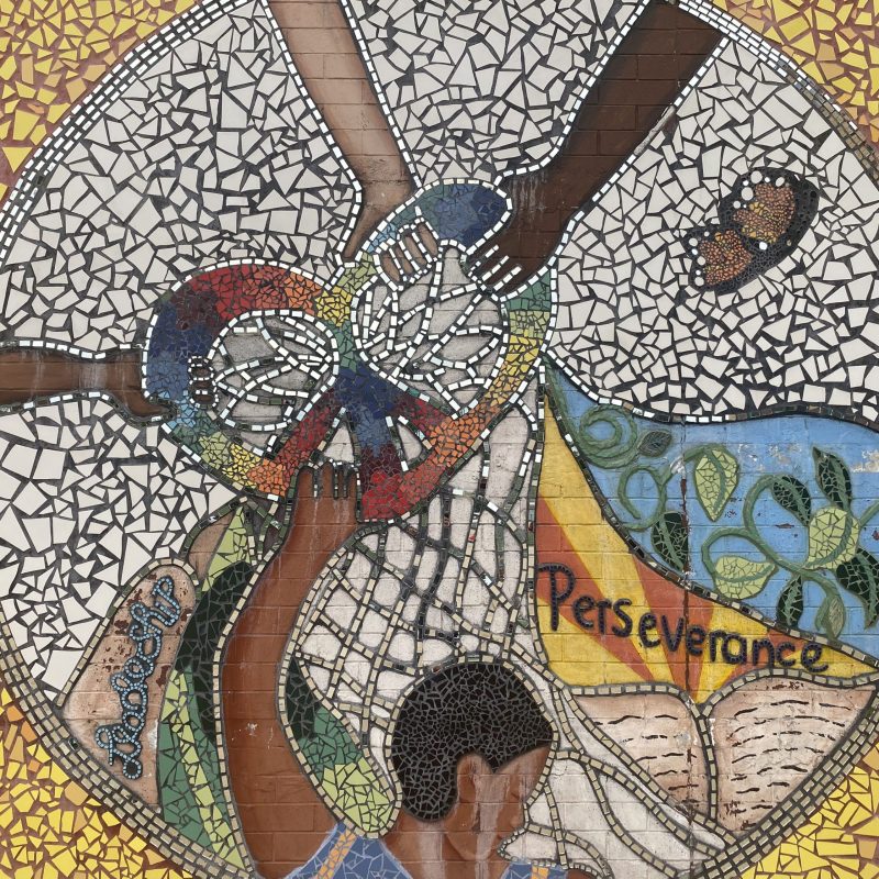 Mural_in_Little_Village - Crop